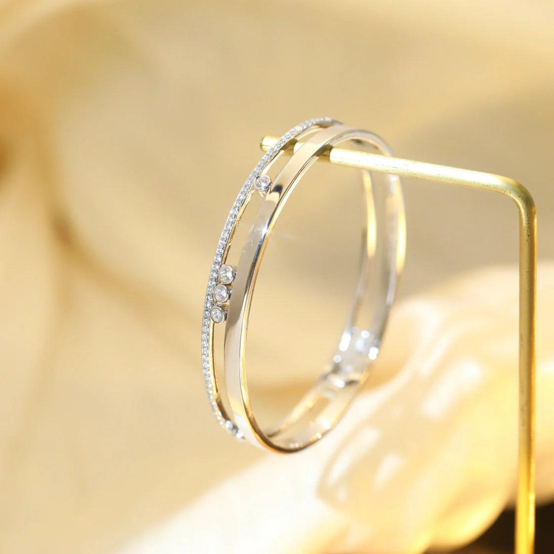 [AuraEcho]Move Romane Diamond Bangle Bracelet