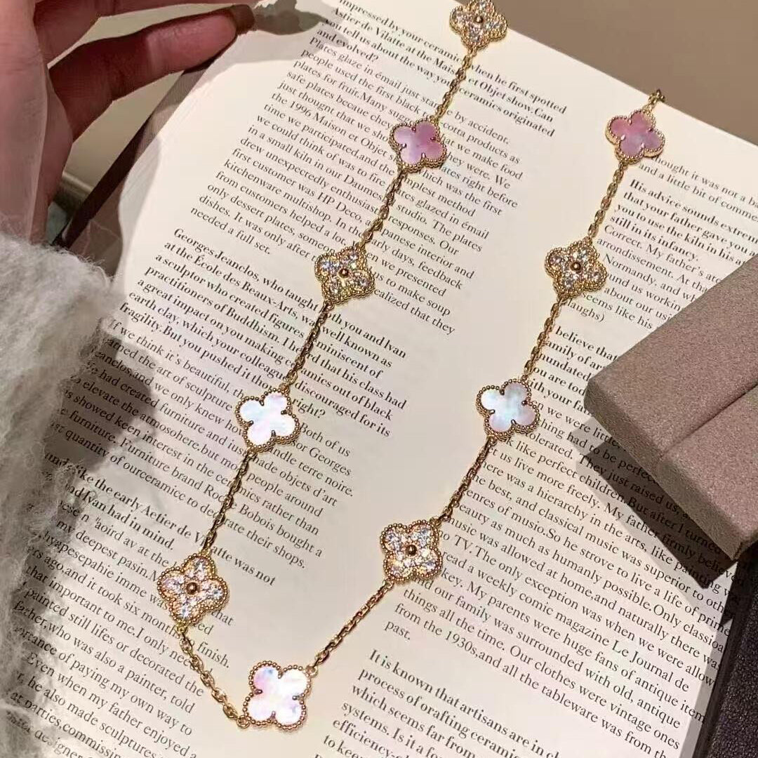 [AuraEcho]CLOVER 20 MOTIFS DIAMOND PINK MOP NECKLACE