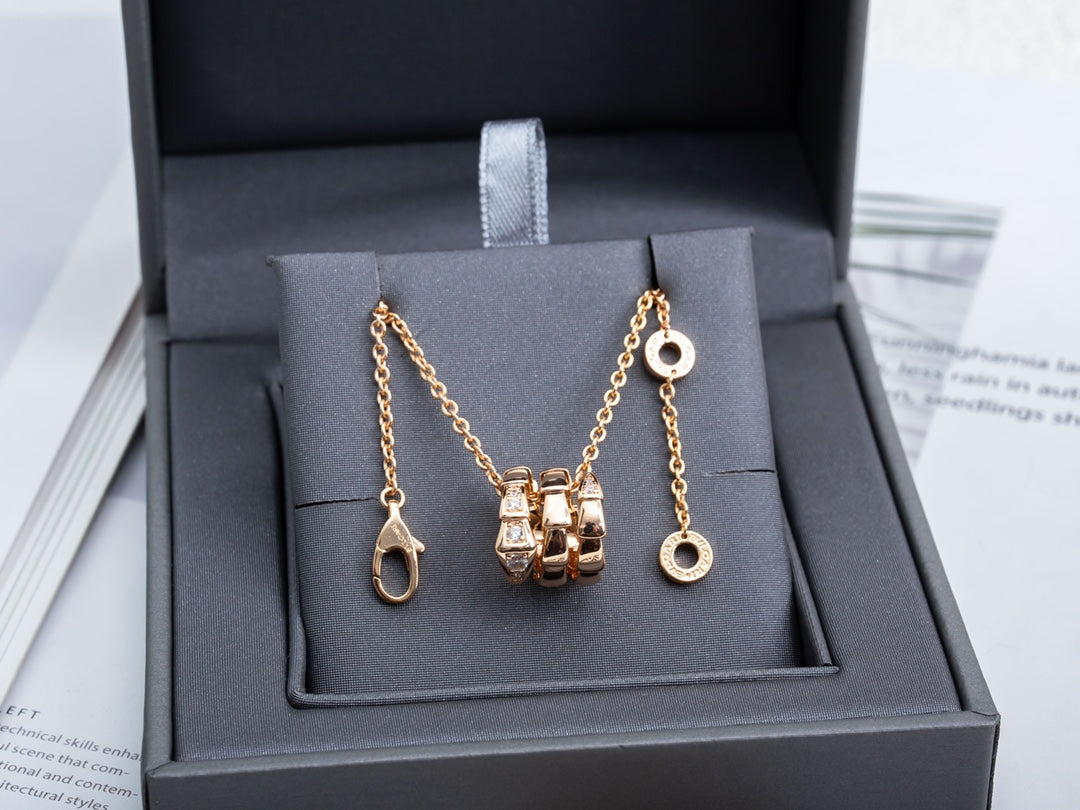 [AuraEcho]SERPENTI PINK GOLD NECKLACE DIAMOND