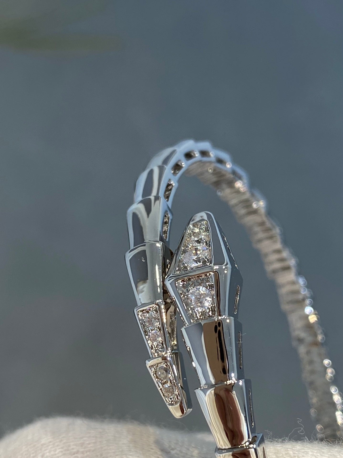 [AuraEcho]SERPENTI BRACELET DIAMONDS SILVER