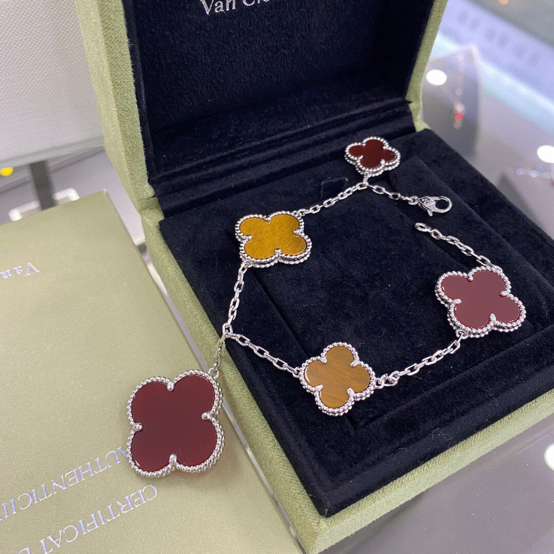 [AuraEcho]CLOVER 5 MOTIFS SIVLER CARNELIAN TIGER EYE BRACELET