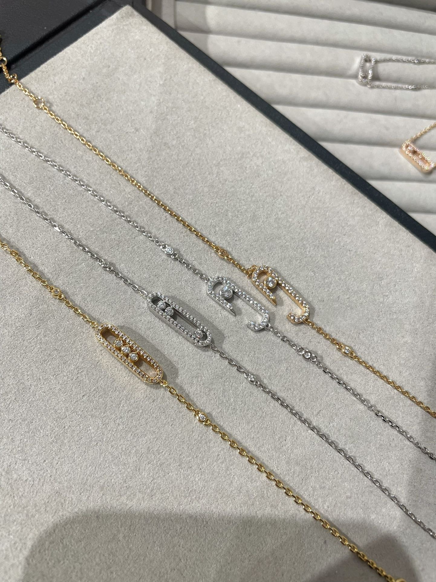 [AuraEcho]BABY MOVE DIAMOND BRACELET