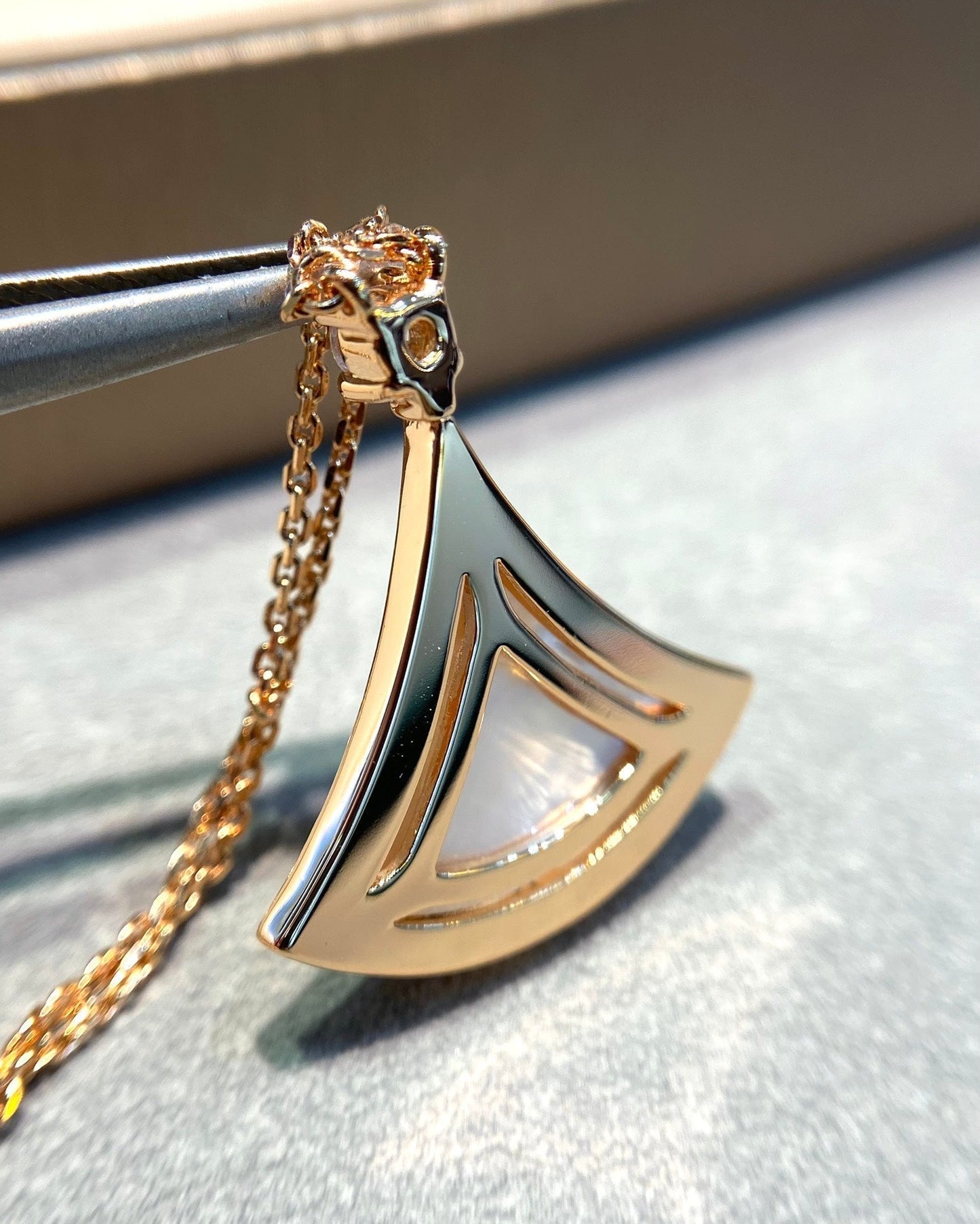 [AuraEcho]DREAM MOP DIAMOND PAVED PINK GOLD NECKLACE