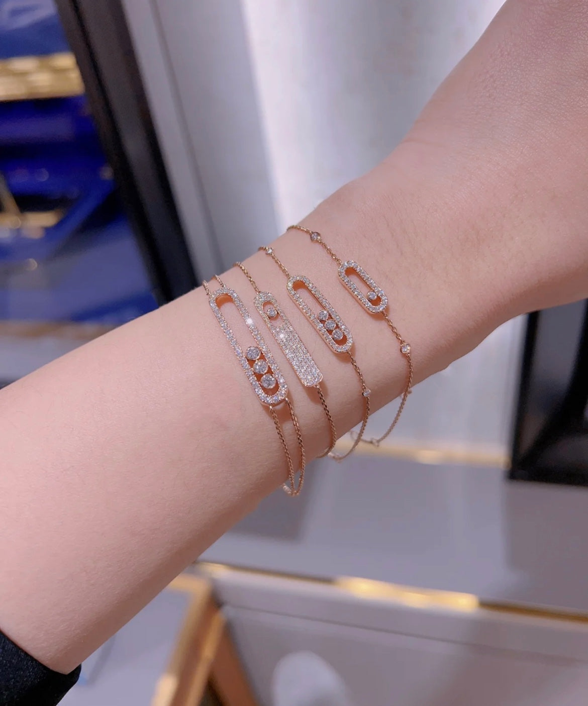 [AuraEcho]MOVE CLASSIQUE DIAMOND PAVED BRACELET