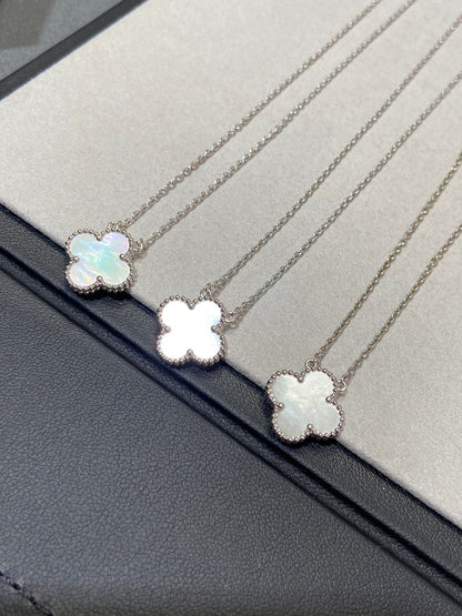 [AuraEcho]CLOVER MEDIUM SILVER WHITE MOP NECKLACE