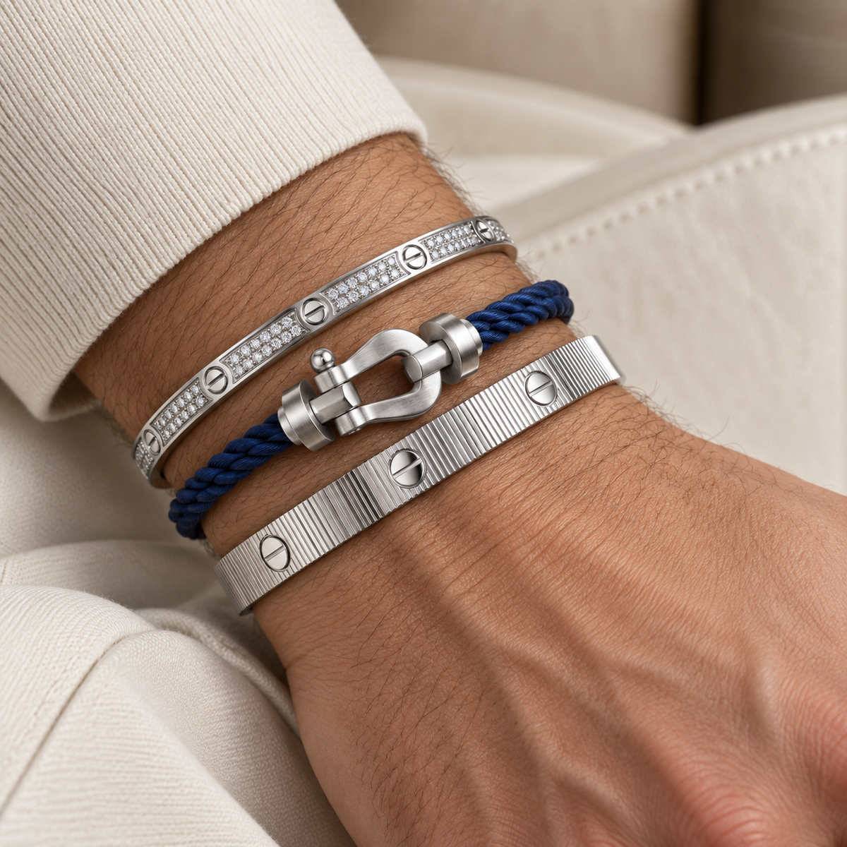[AuraEcho]Love & Force Large Horseshoe Trio Bracelet Stack Set