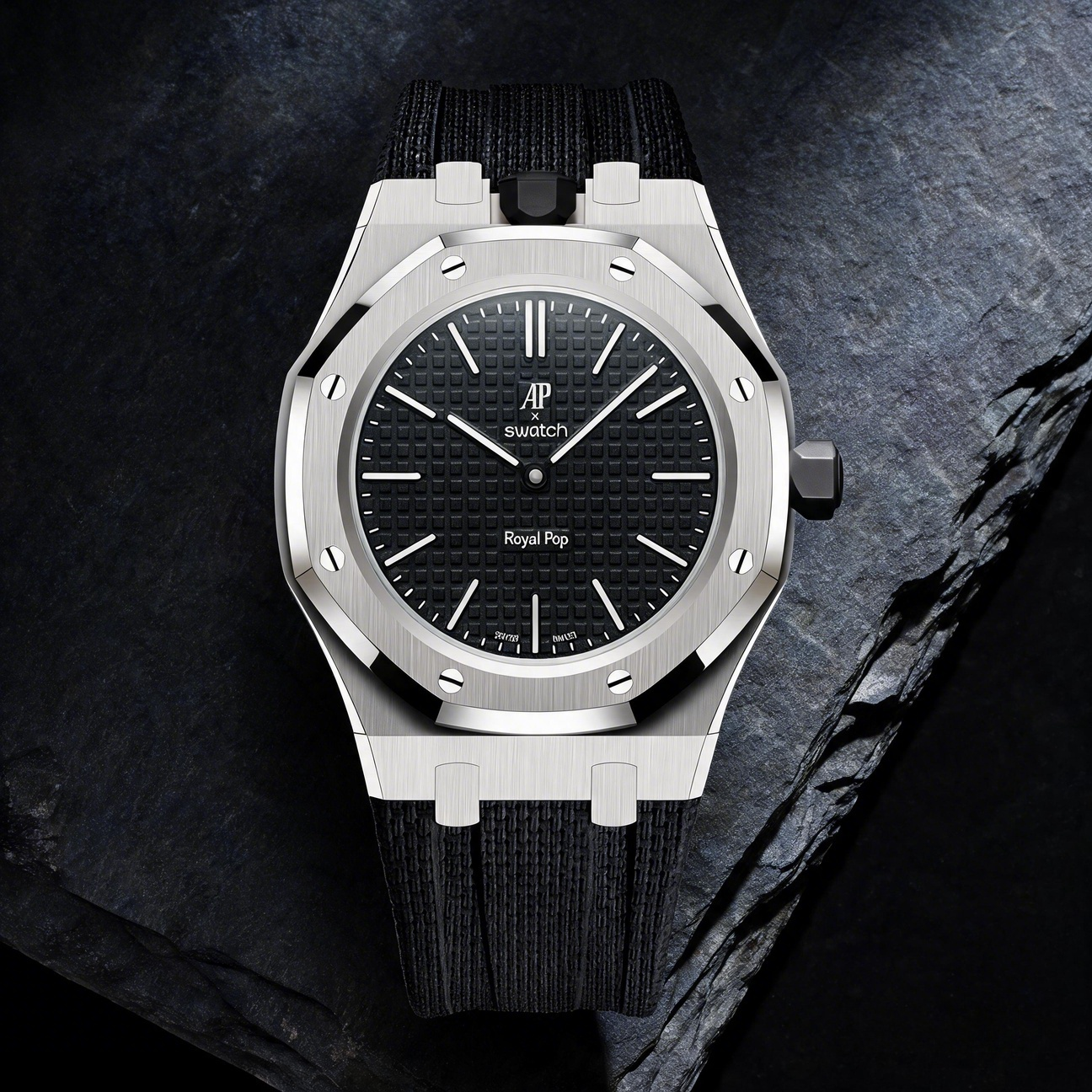 [AuraEcho]Steel Case & Fluoroelastomer Strap Full‑wrap Embedded Watch Band