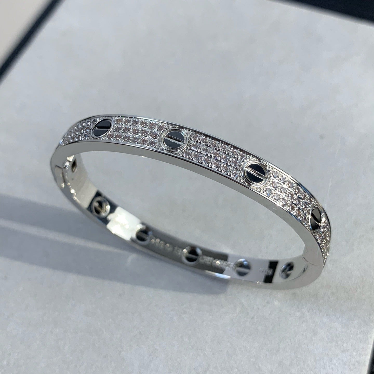 [AuraEcho]LOVE BRACELET 6.1MM DIAMOND-PAVED CERAMIC