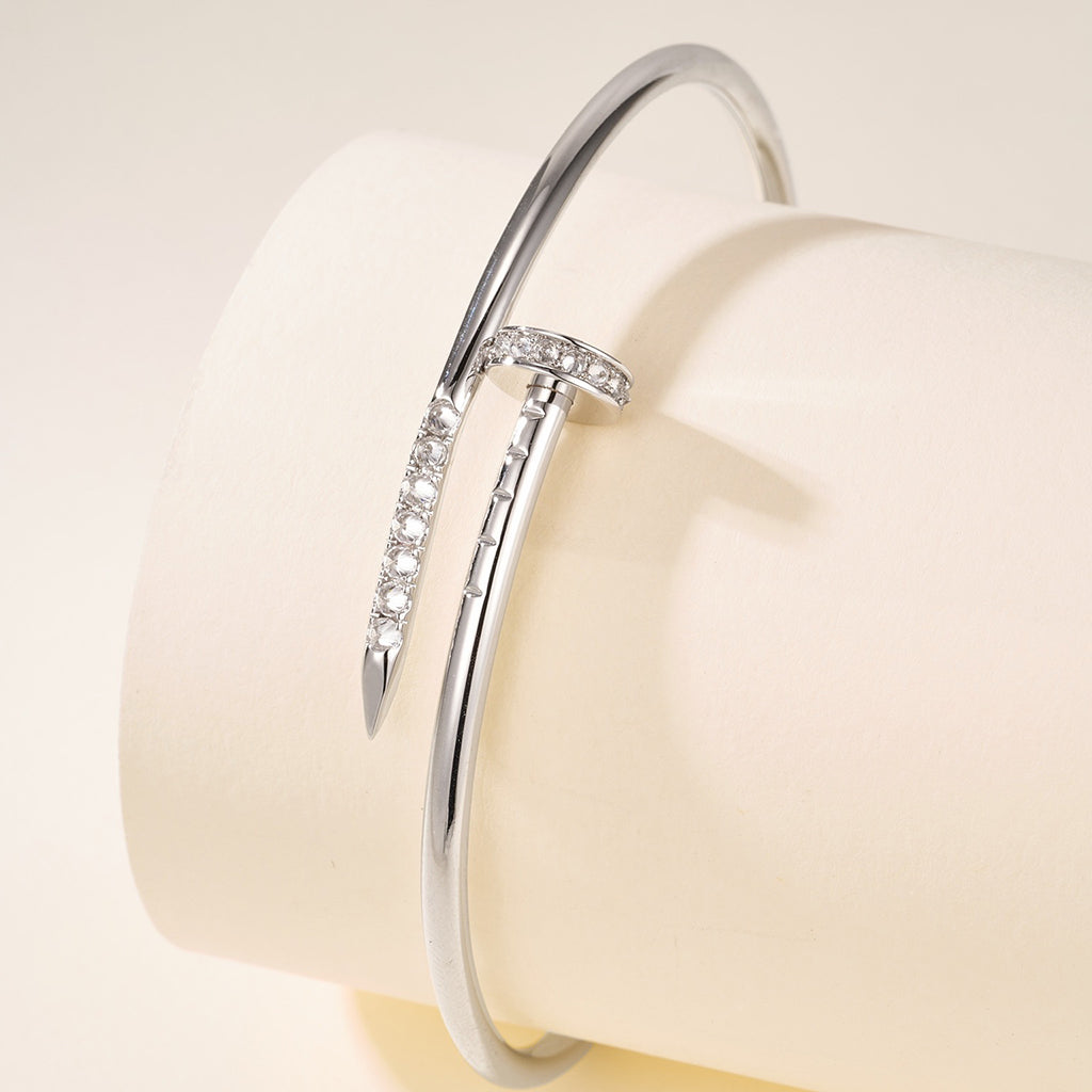 [AuraEcho] JUSTE Diamond & LOVE Diamond-Paved Bracelet Stack Set