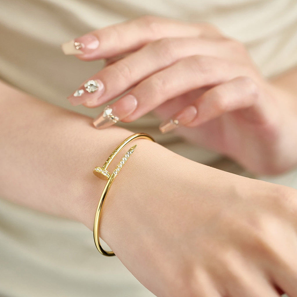 [AuraEcho] JUSTE Diamond & LOVE Diamond-Paved Bracelet Stack Set