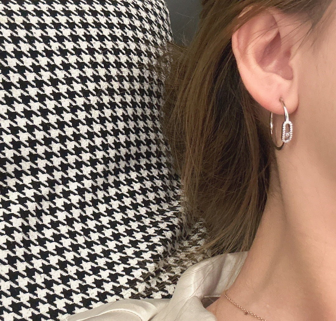 [AuraEcho]CREOLES MOVE UNO PM DIAMOND EARRINGS