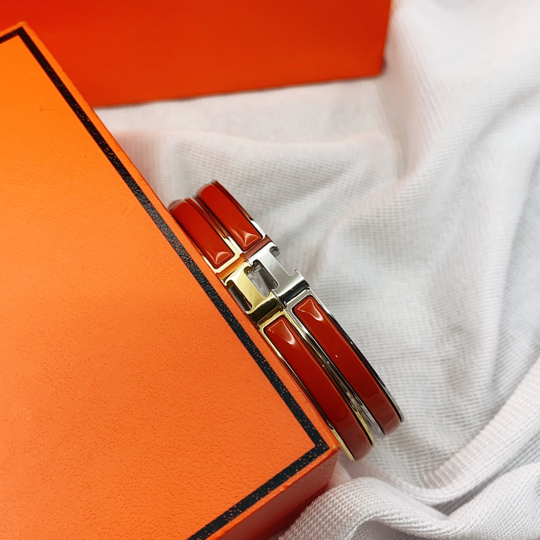 [AuraEcho]CLASSIC HM CLIC RED 8MM ENAMEL BRACELET