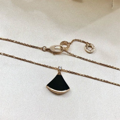 [AuraEcho]DREAM NECKLACE ONYX 1 DIAMOND