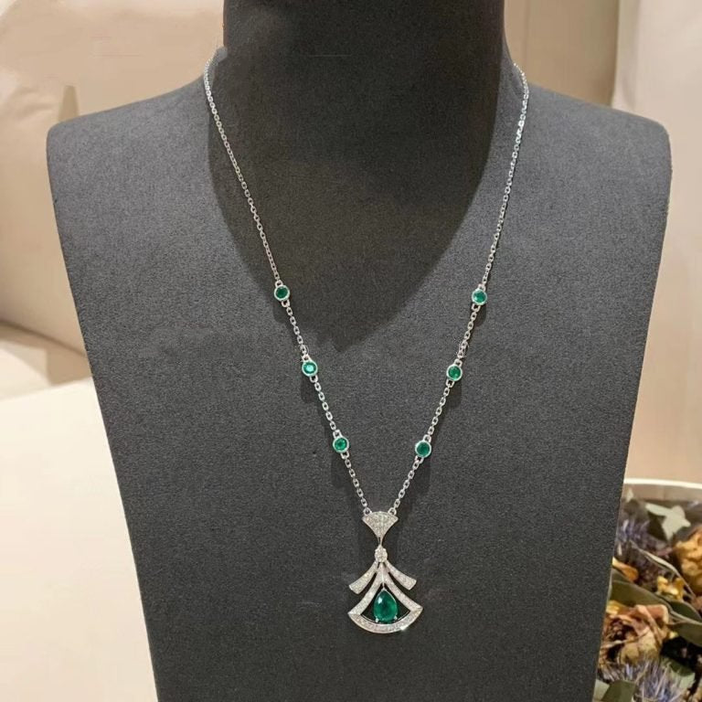 [AuraEcho]DREAM NECKLACE MALACHITE DIAMOND SILVER