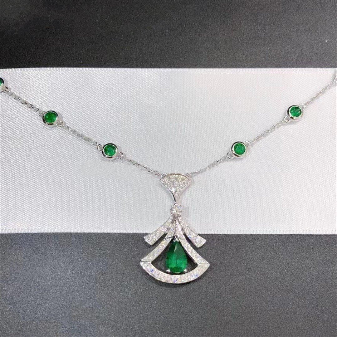 [AuraEcho]DREAM NECKLACE MALACHITE DIAMOND SILVER