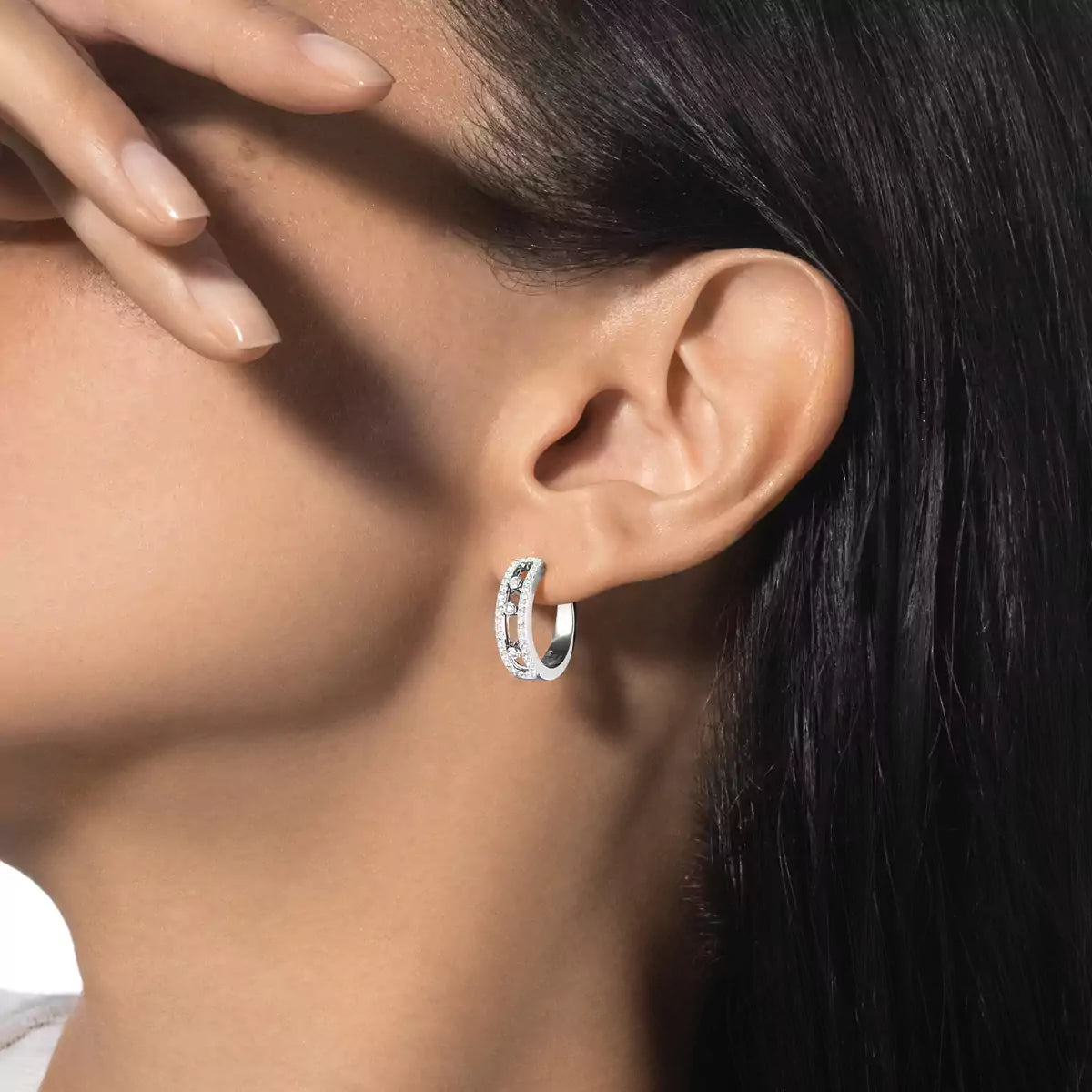 [AuraEcho]Diamond Pave_ Hoop Earrings Move